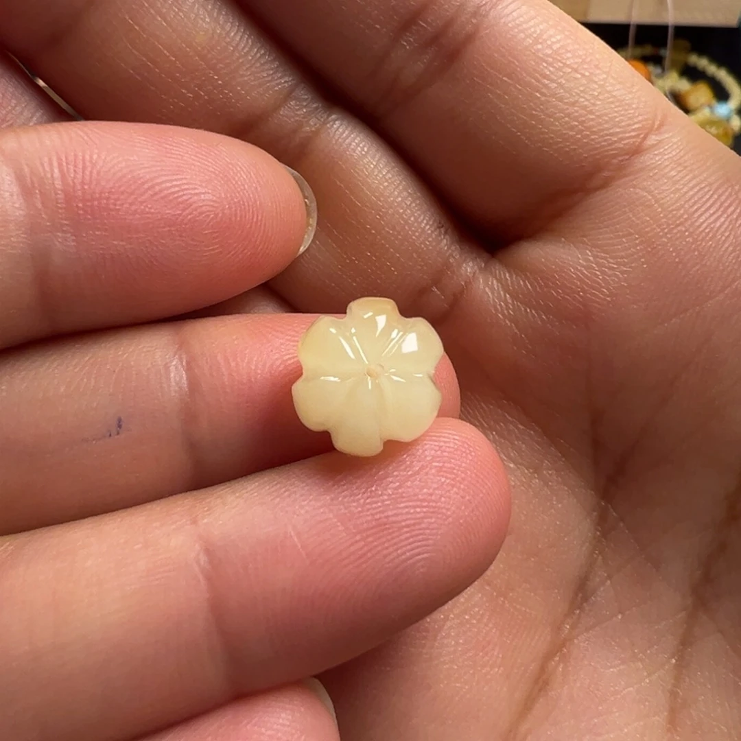 蜜蜡颈饰未镶嵌南瓜珠