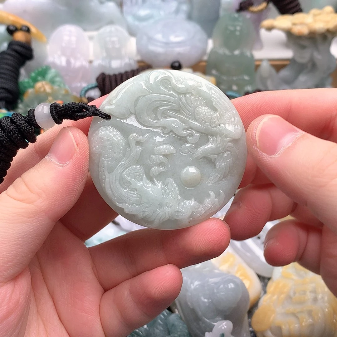 吊坠(不含链)未镶嵌翡翠