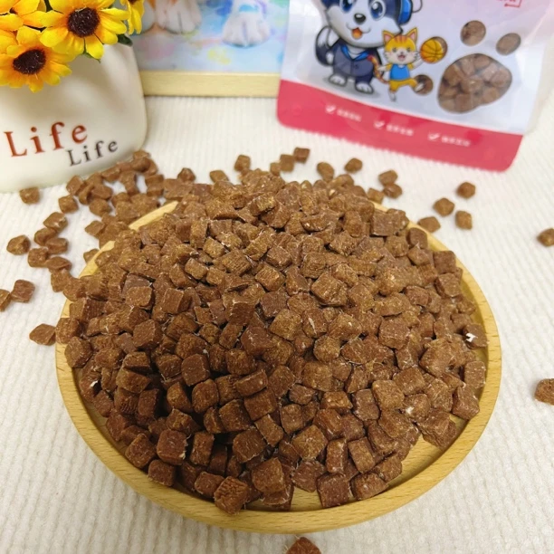 狗狗零食牛肉粒博美泰迪小狗零食