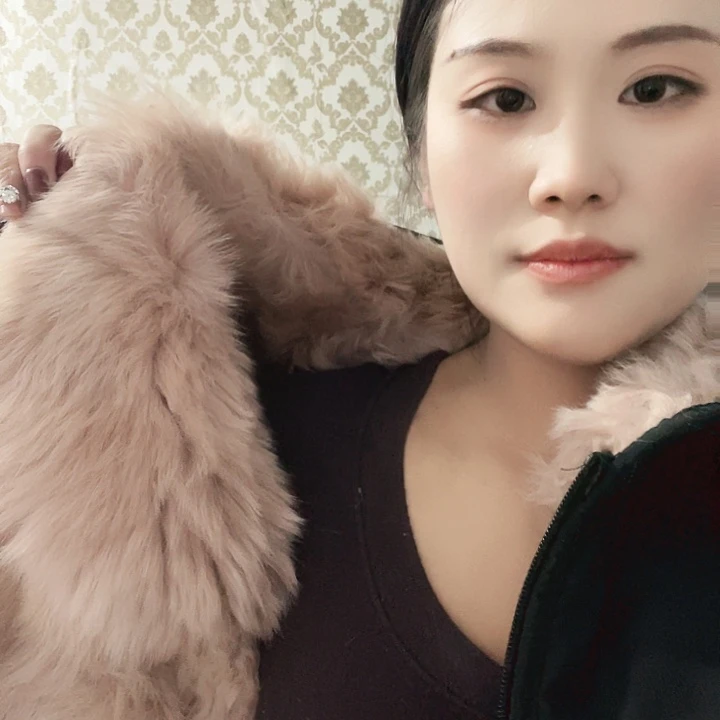 斌***哥羊羔毛158体重105斤