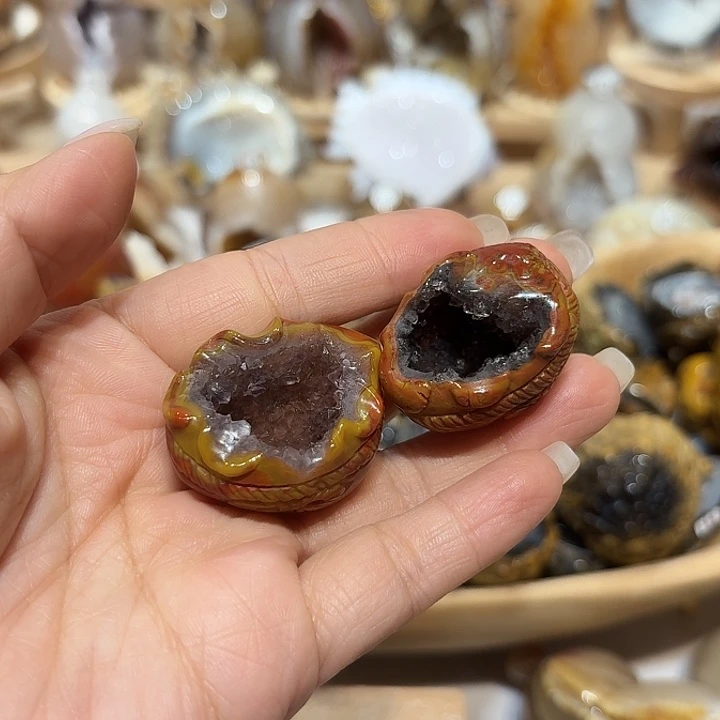 幸***光玛瑙/玉髓未镶嵌钱袋