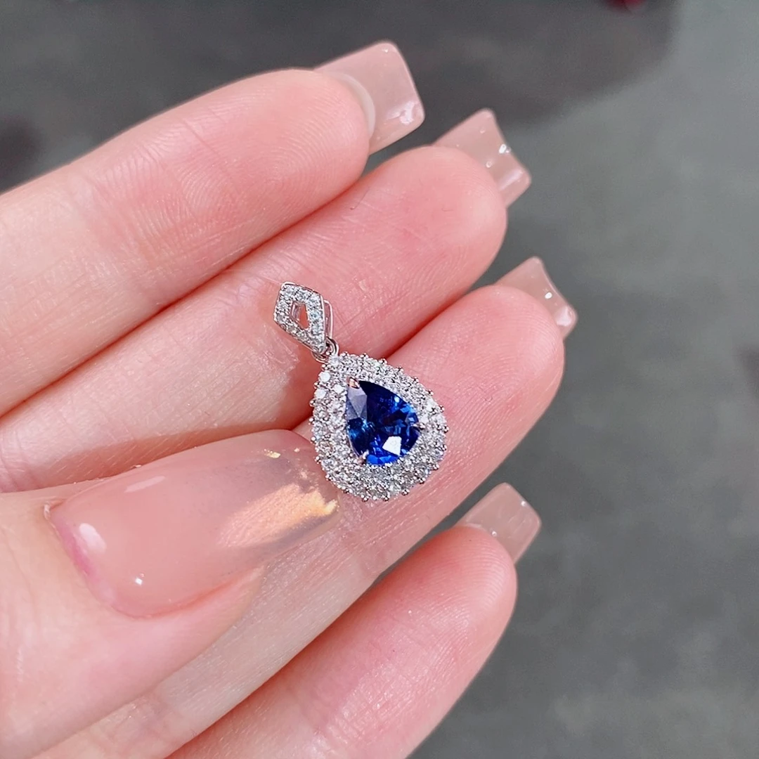 蓝宝石颈饰18K金镶嵌0.98ct