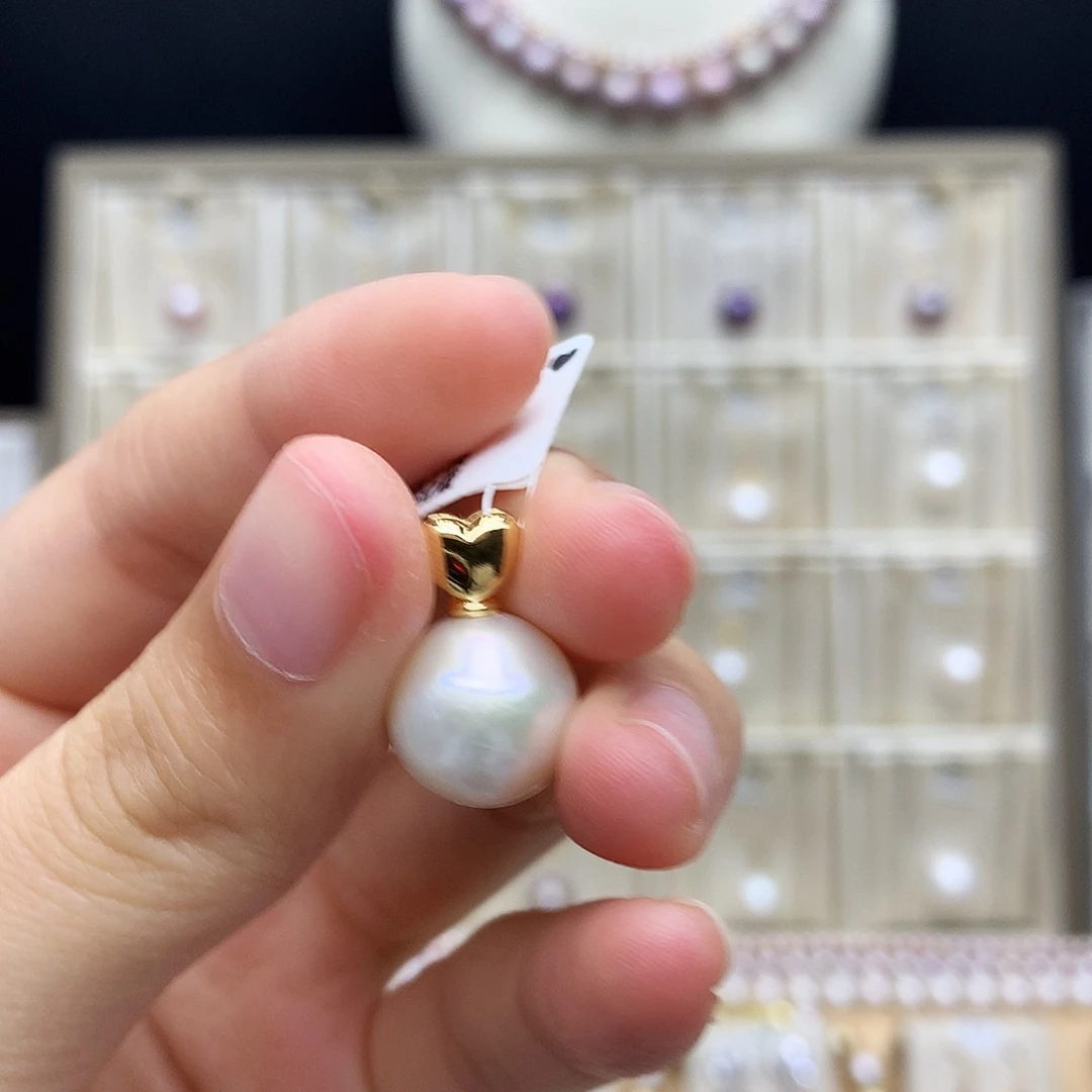 合金淡水珍珠颈饰