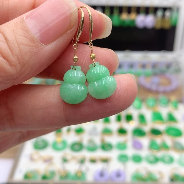 翡翠18K金镶嵌耳饰