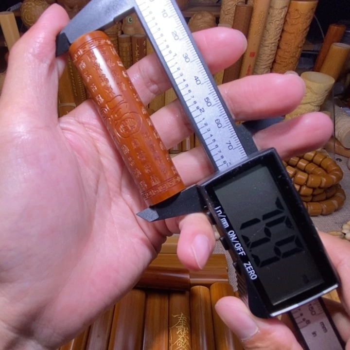 琉***笑竹红皮天然圆百福图高度7.5