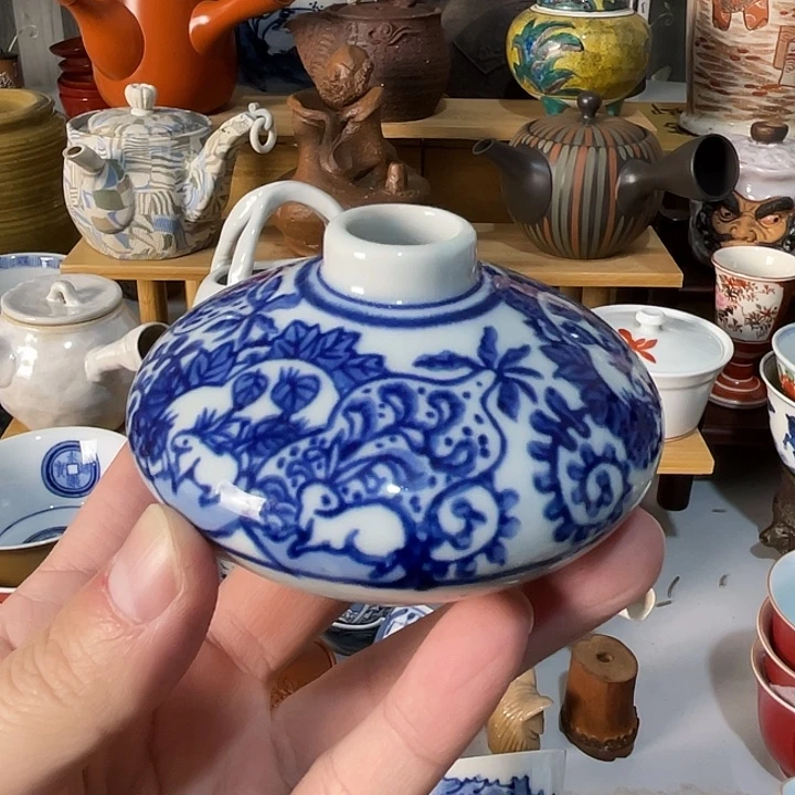 瓷片小兔子花器不错的哦