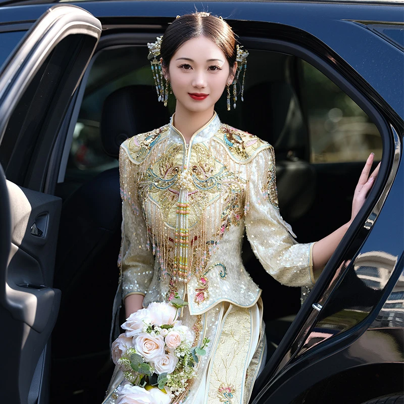 秀禾服2025新款结婚中式新娘服香槟色高级奢华新式秀禾秀和服婚服