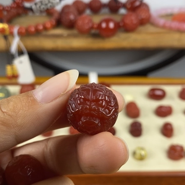 H***P玛瑙/玉髓合金颈饰