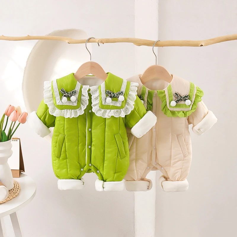 婴幼儿冬季披肩翻领厚棉哈衣甜美 可爱外出夹棉爬服