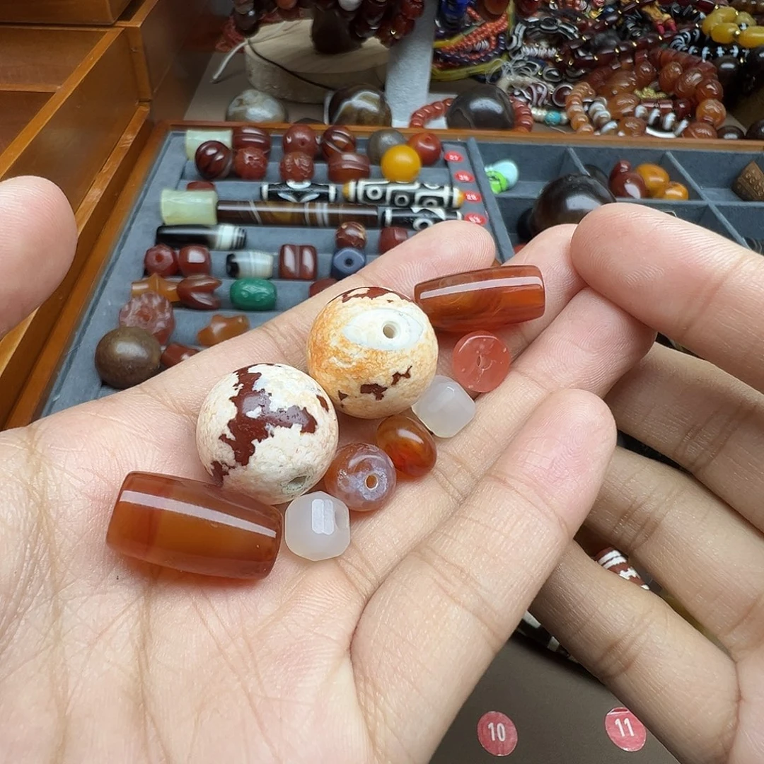 冲***号玛瑙/玉髓未镶嵌珠宝半成品