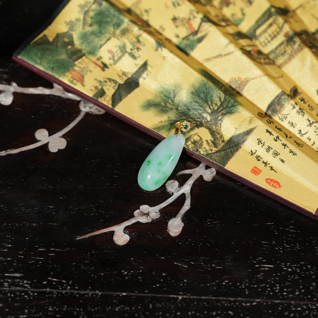 1.5香港王老板-翡翠镶嵌吊坠3y631