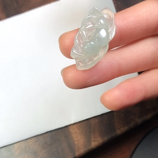 翡翠未镶嵌颈饰缅甸A货，每天下午1点半开播