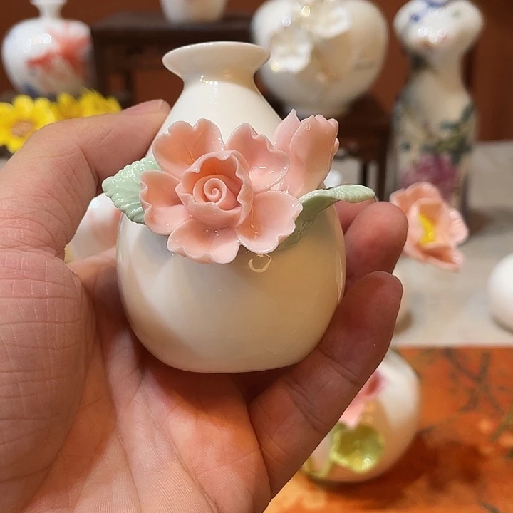 其他手工陶瓷精致摆件