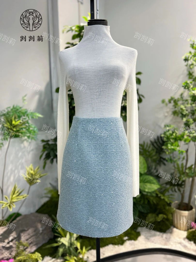 剀剀莉 （蓝山月）早春新款 灰蓝色轻奢气质修身显白小香风半身裙