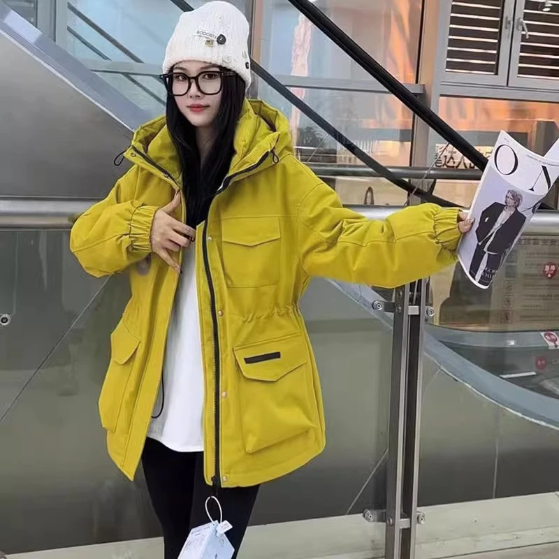 连帽冲锋衣2025春秋新款夹克上衣女装百搭洋气中长款小个子外套女