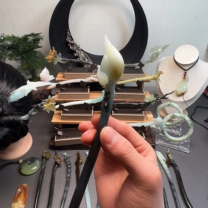 蛇纹石玉未镶嵌发簪