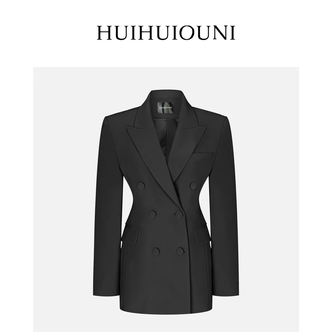 慧慧欧尼 构筑极简艺术美感 Designe新款高级蚂蚁腰款西装外套