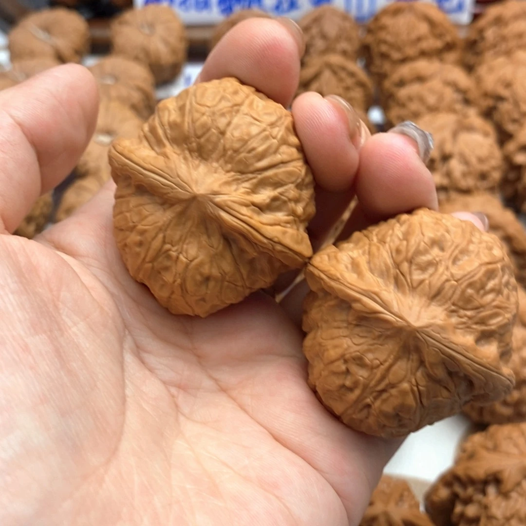 【闪购商品】文玩核桃把件42尺南瓜墩