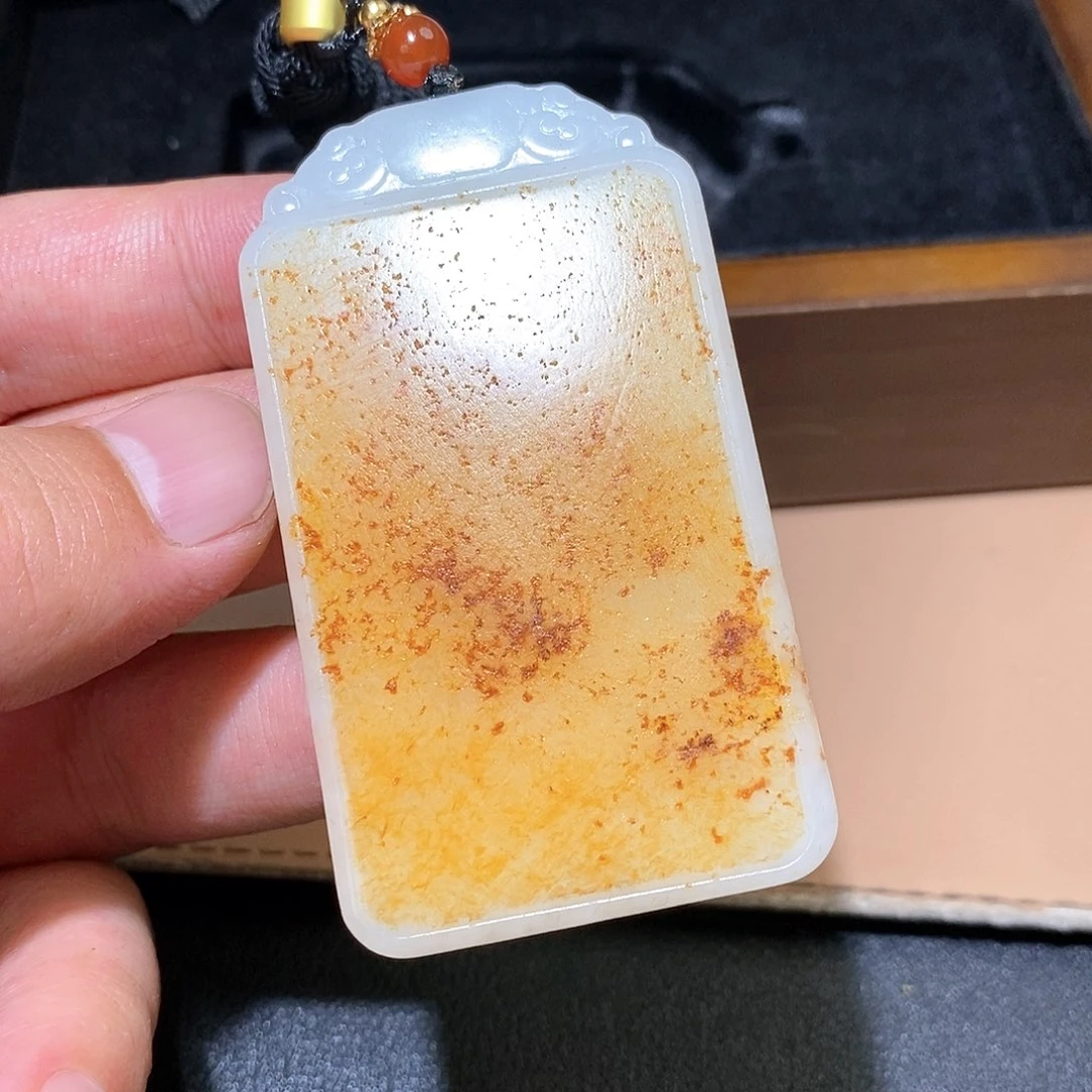 和田玉未镶嵌颈饰F