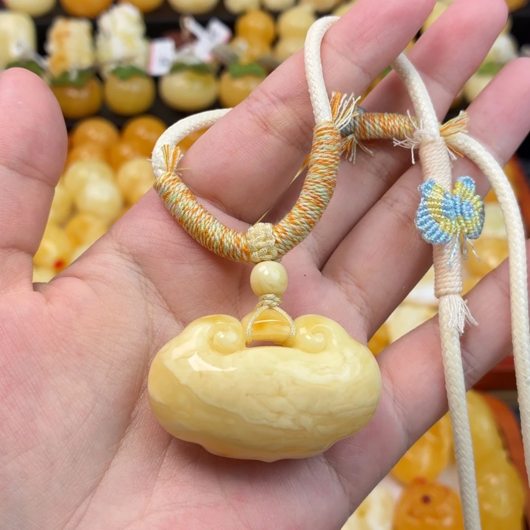 蜜蜡未镶嵌毛衣链蜜蜡