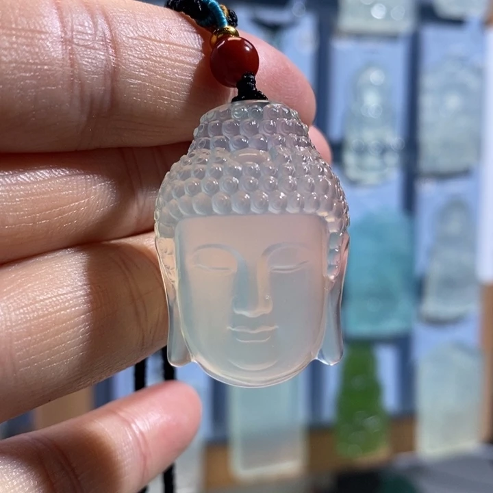 岫玉未镶嵌颈饰吊坠