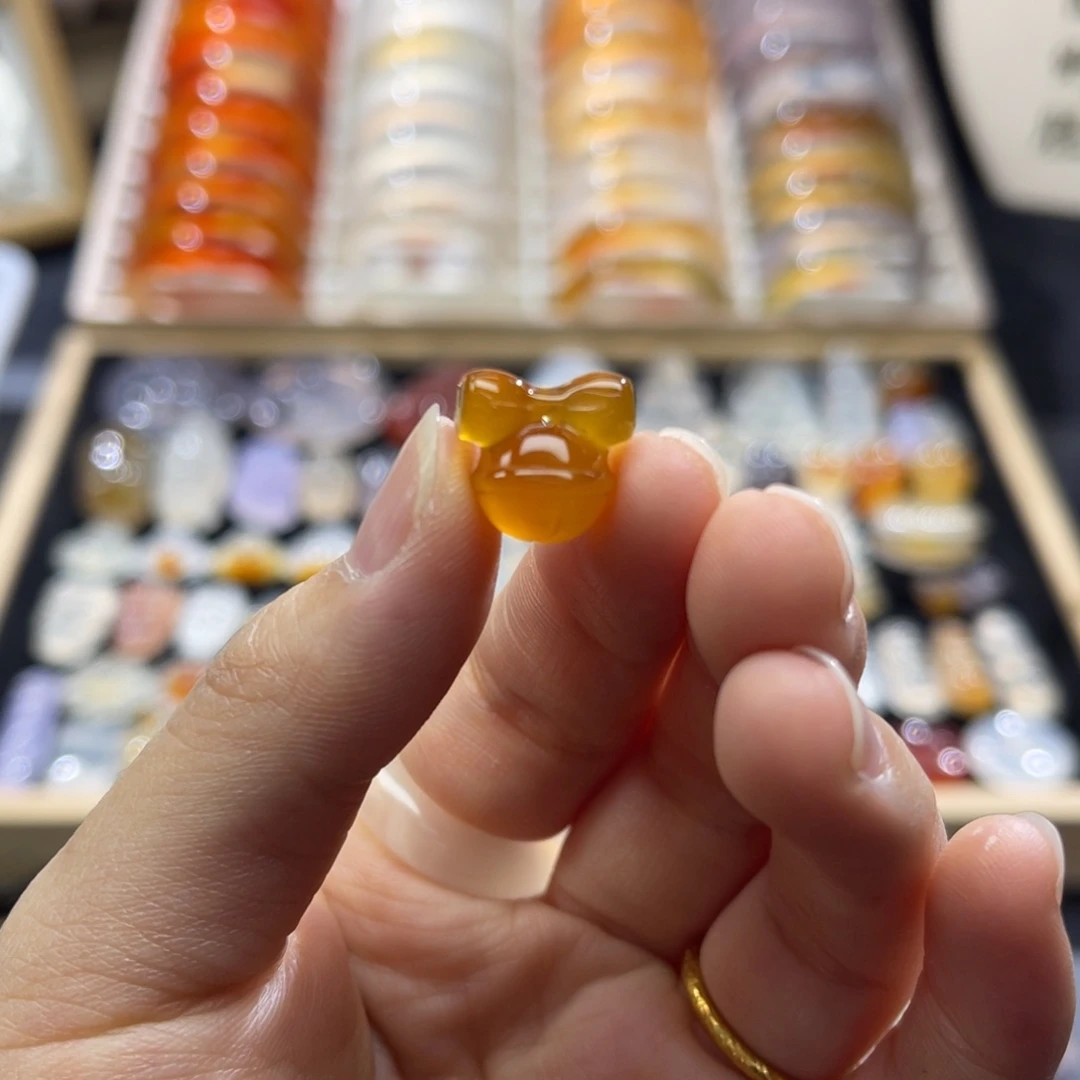 玛瑙/玉髓未镶嵌颈饰