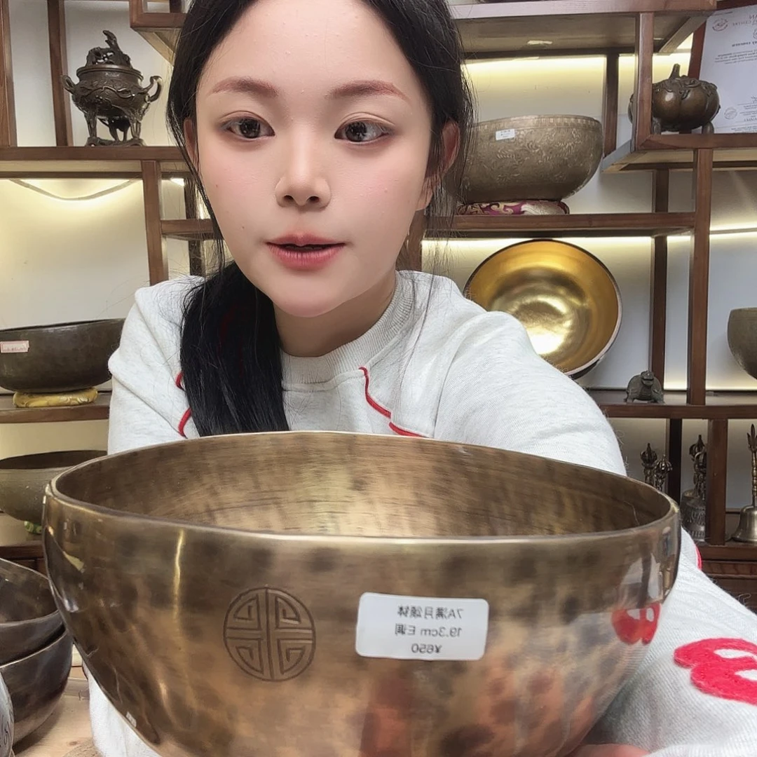 老***连颂钵111111111111111111