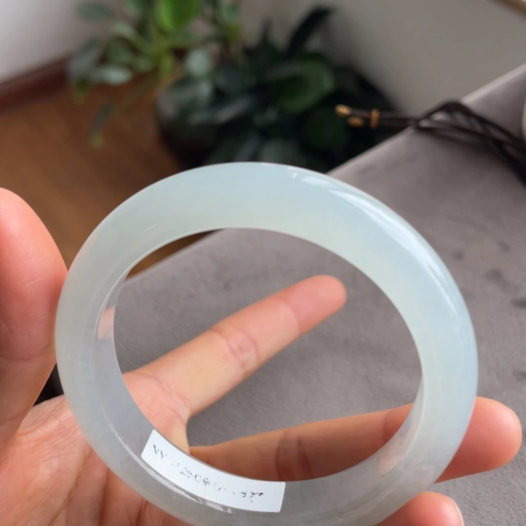 未镶嵌手镯翡翠冰晴