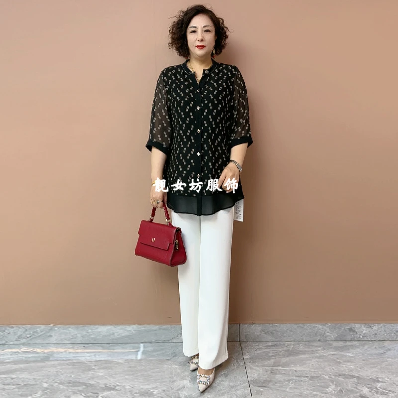 夏季新款休闲衬衫中老年妈妈时尚洋气宽松遮肉200斤大码防晒外套