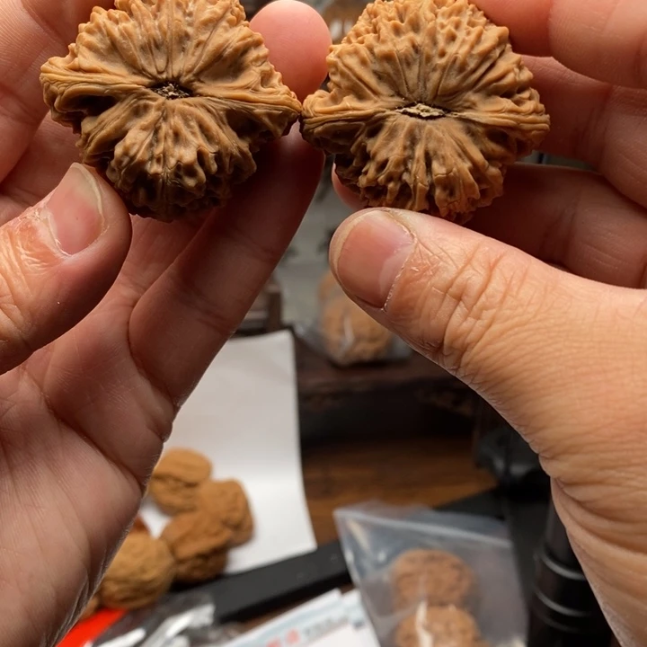 谁***因吊坠文玩核桃精品888888