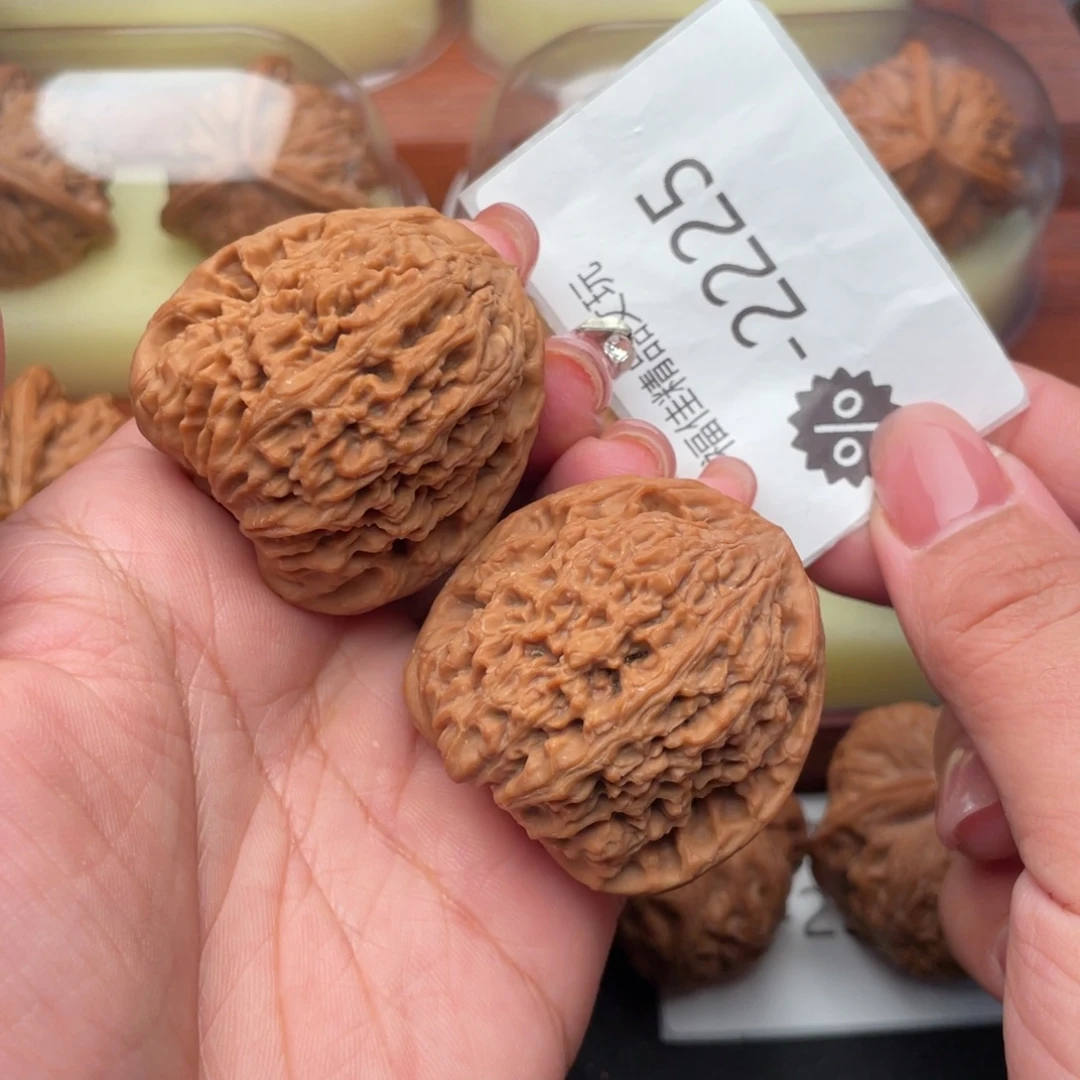 文玩核桃把件42高炮南疆石