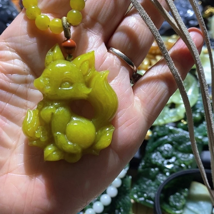 岫玉毛衣链未镶嵌