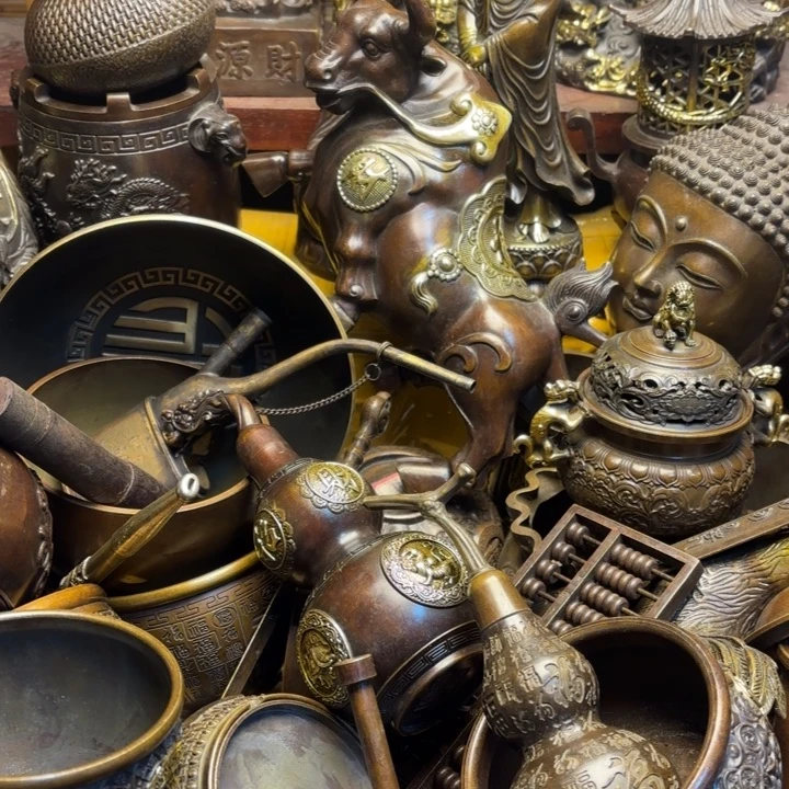 铜器摆件    点击下单