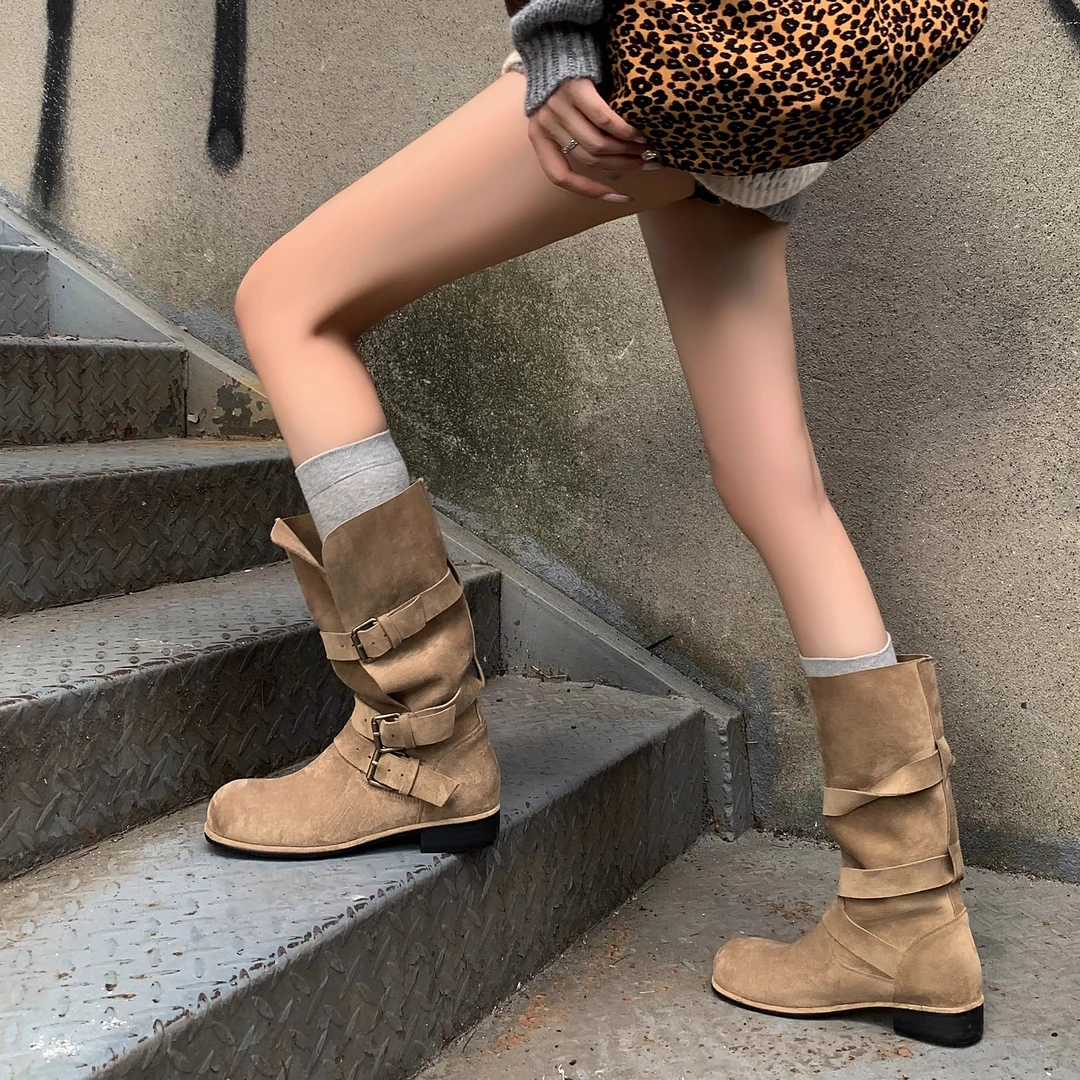 央小鱼 废土风沙漠靴!大码42平底堆堆西部靴中筒牛仔马丁靴子女秋