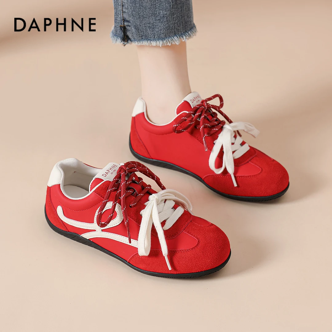 达芙妮红色德训鞋女鞋2025新款秋季百搭阿甘休闲鞋平底小众不撞款