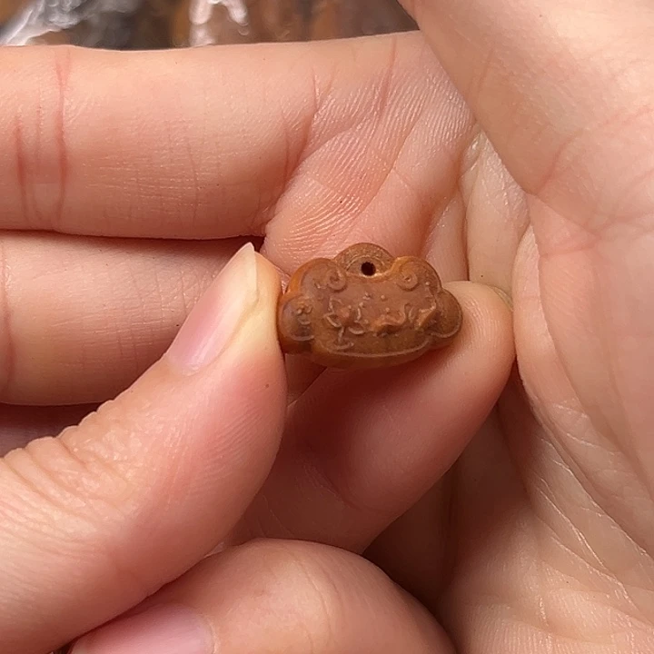 其他檀香木双面连年有余