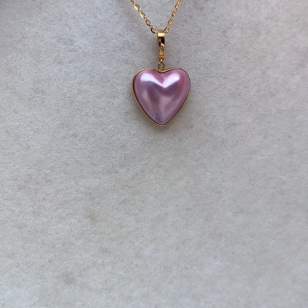 拼合珍珠（马贝珠）颈饰18K金镶嵌