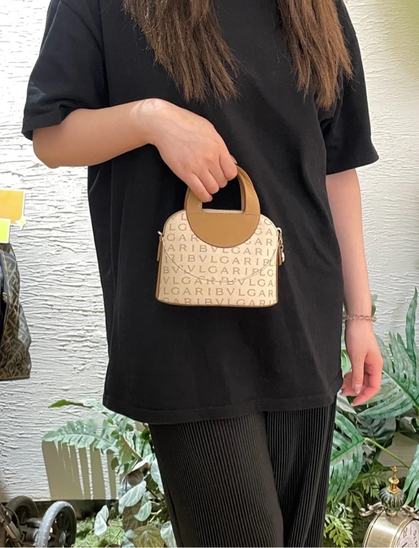 95新 BVLGARI/宝格丽 多宝二奢/mini贝壳包/85578