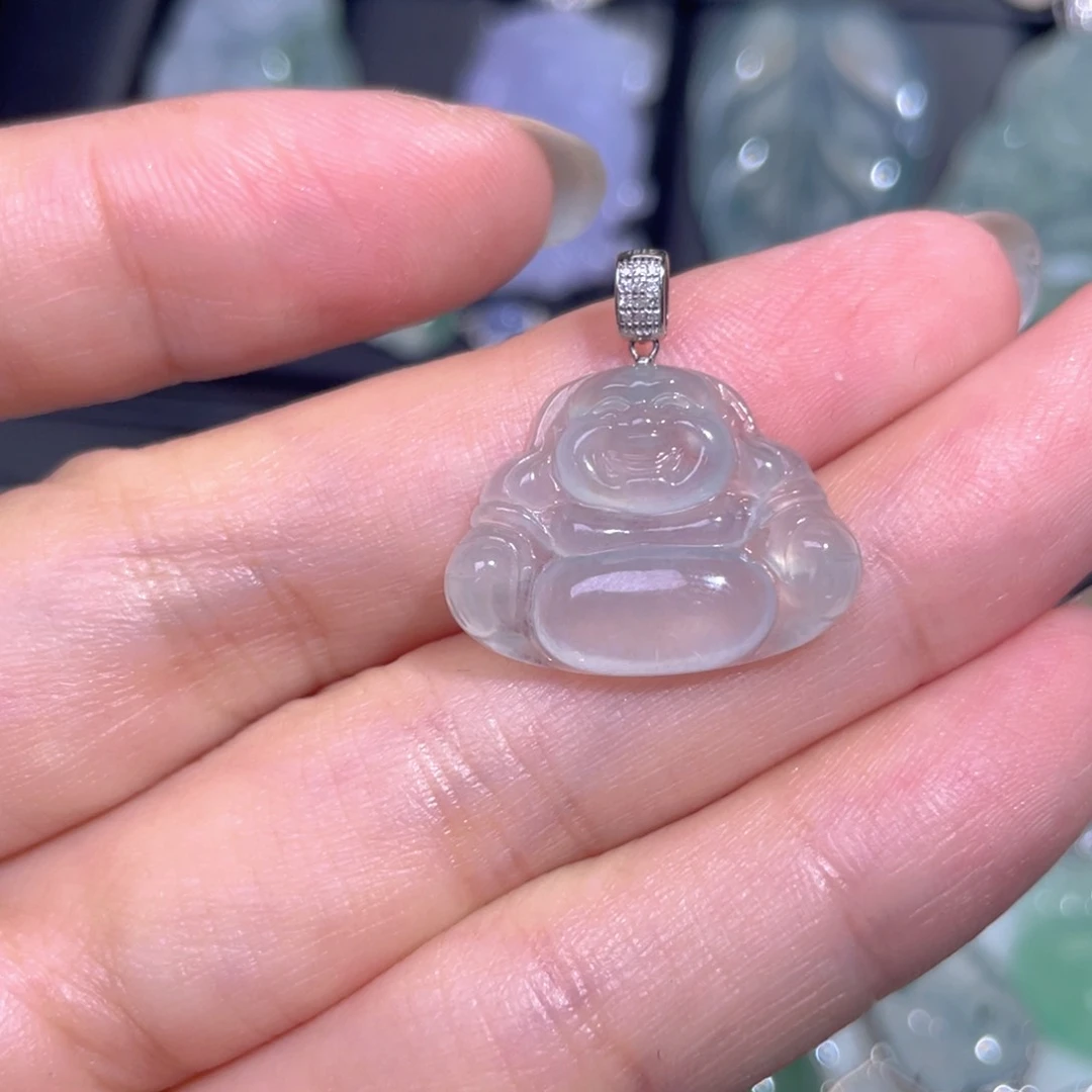 颈饰18K金镶嵌翡翠翡翠