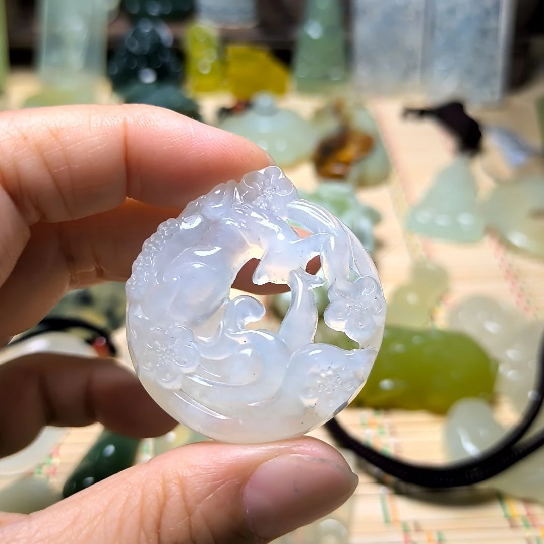 岫玉未镶嵌吊坠(不含链)