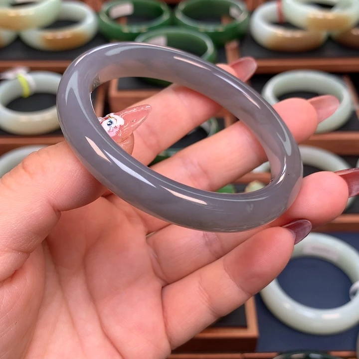 和田玉5859圈口未镶嵌