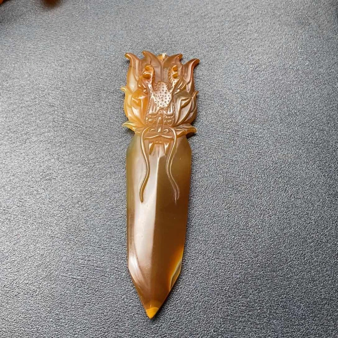 玛瑙/玉髓吊坠(不含链)未镶嵌龙*