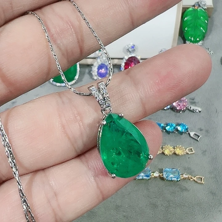 钨金无红宝蓝宝满钻镶嵌大宝贝