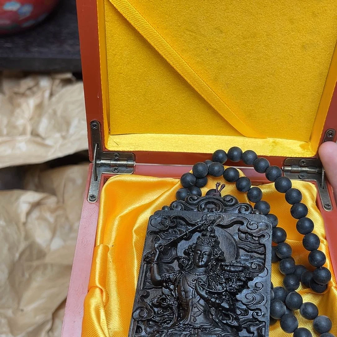 大叶紫檀（黑酸枝木类）