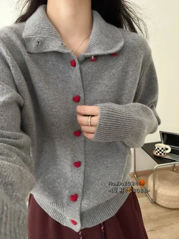 爱心扣高领针织开衫毛衣韩系气质小众简约纯色宽松百搭上衣915