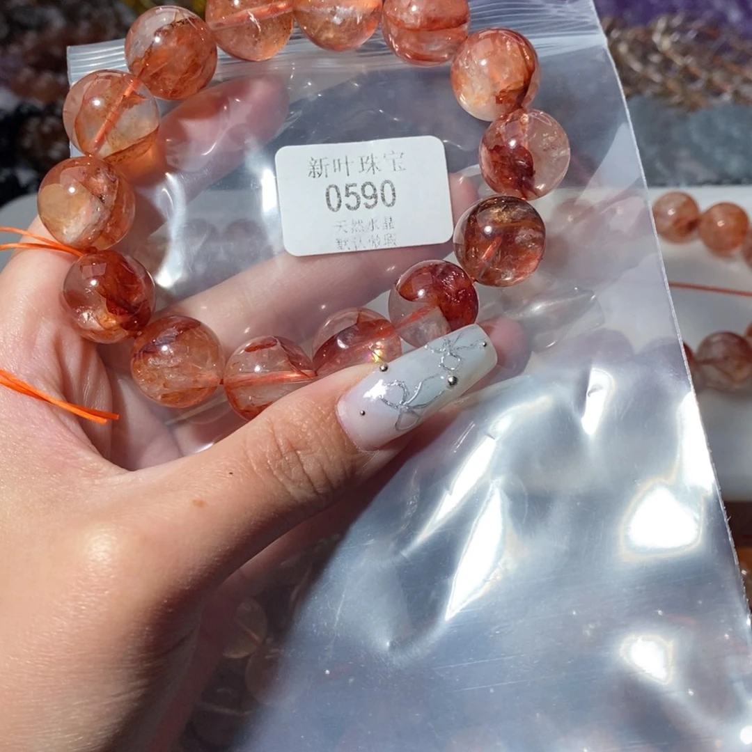 水晶手链未镶嵌V**J手链