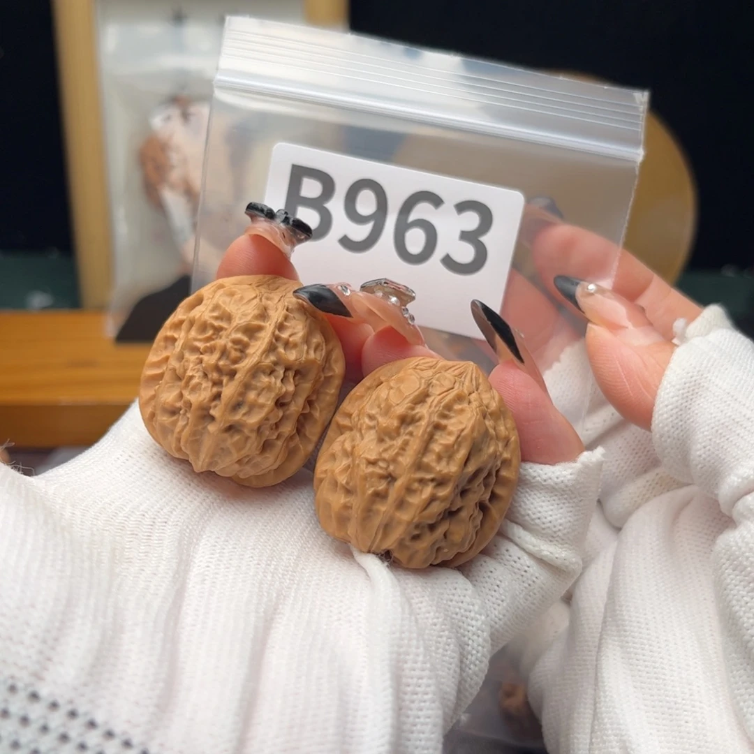 文玩核桃把件32昆仑印b963