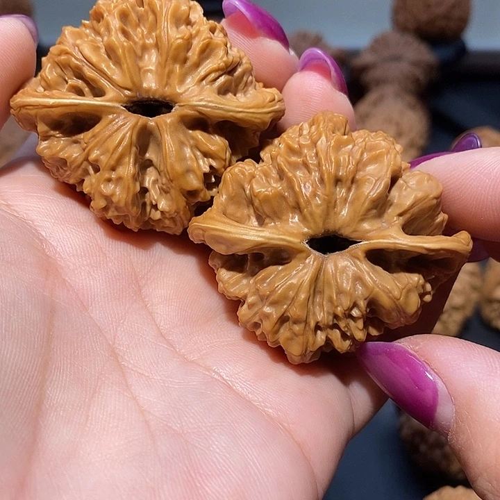 把件文玩核桃48玉髓狮子头