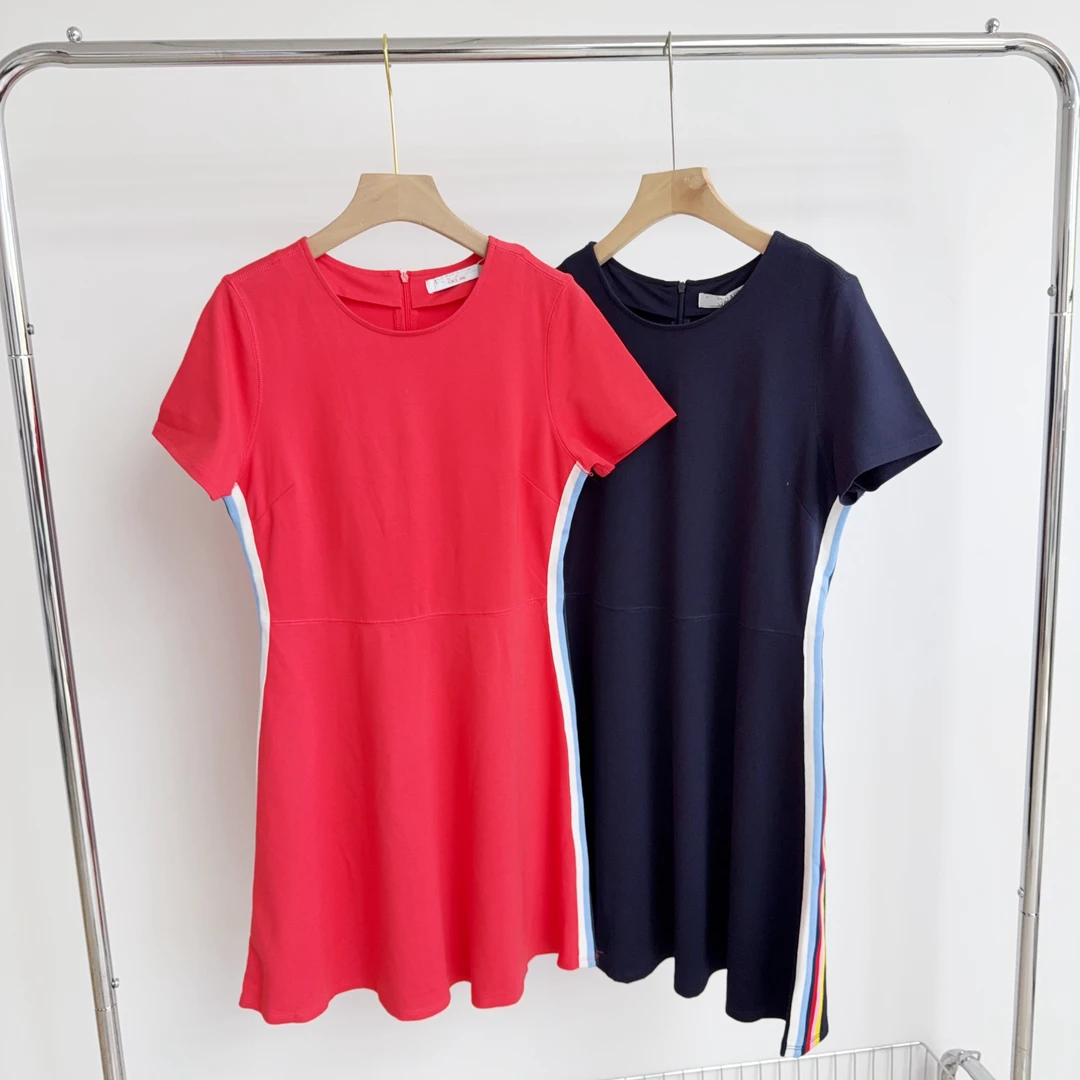 仓2-2 两色圆领侧织带A字版连衣裙