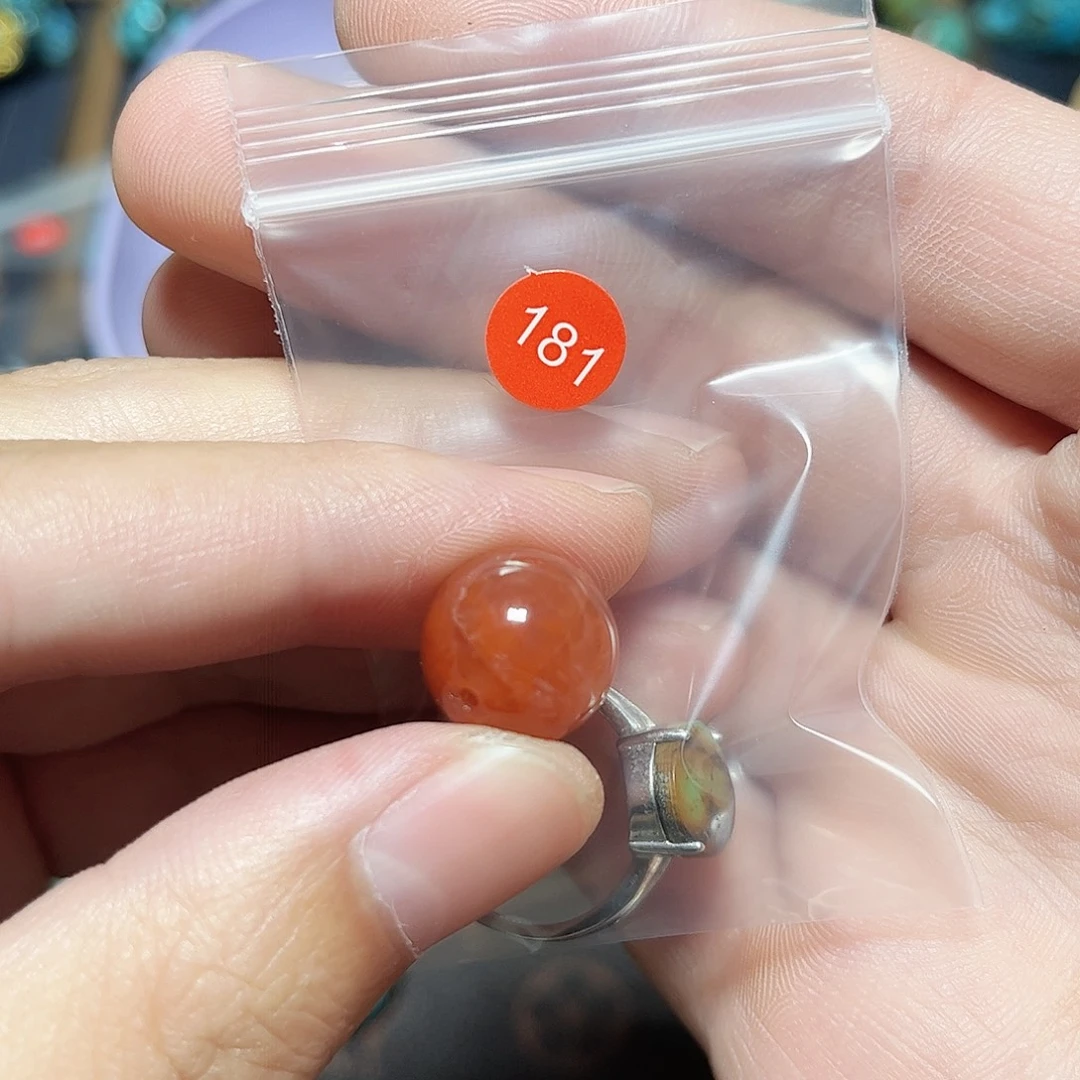 熠***玛瑙/玉髓未镶嵌圆珠桶珠老型手串！！